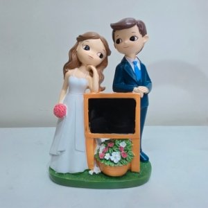 Bouquet Couple (Large) - 08 inches
